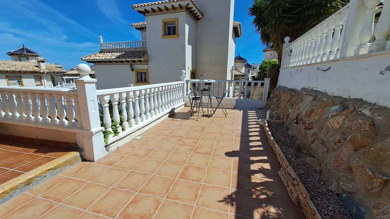 House in La Zenia, Comunidad Valenciana 11976343