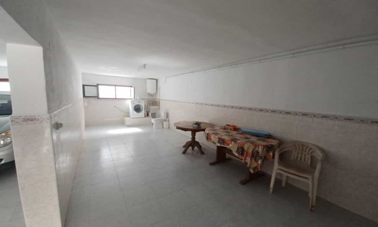 σπίτι σε Torrevieja, Valencian Community 11976531