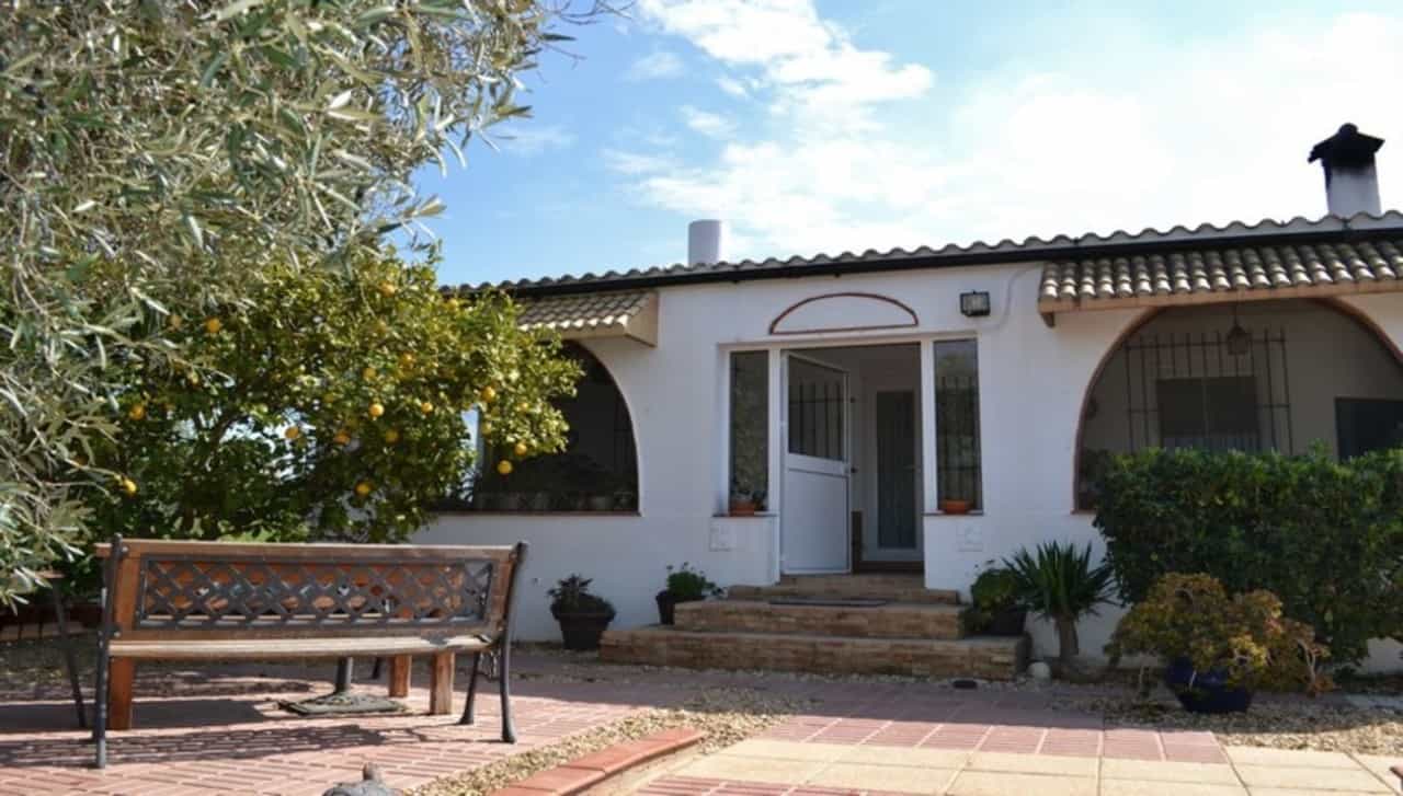 Rumah di Villarrasa, Andalusia 11976927