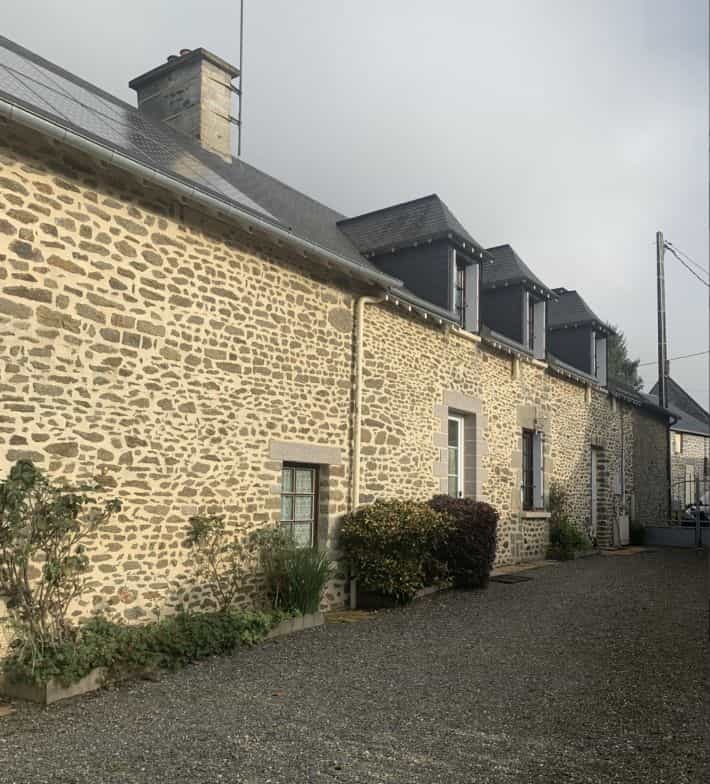 Casa nel Le Horps, Paesi della Loira 11977936