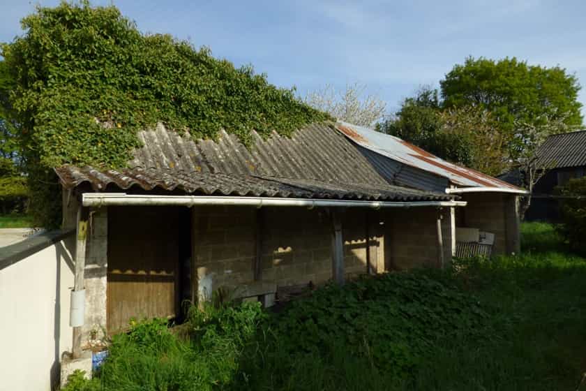 Huis in Lantillac, Bretagne 11978120