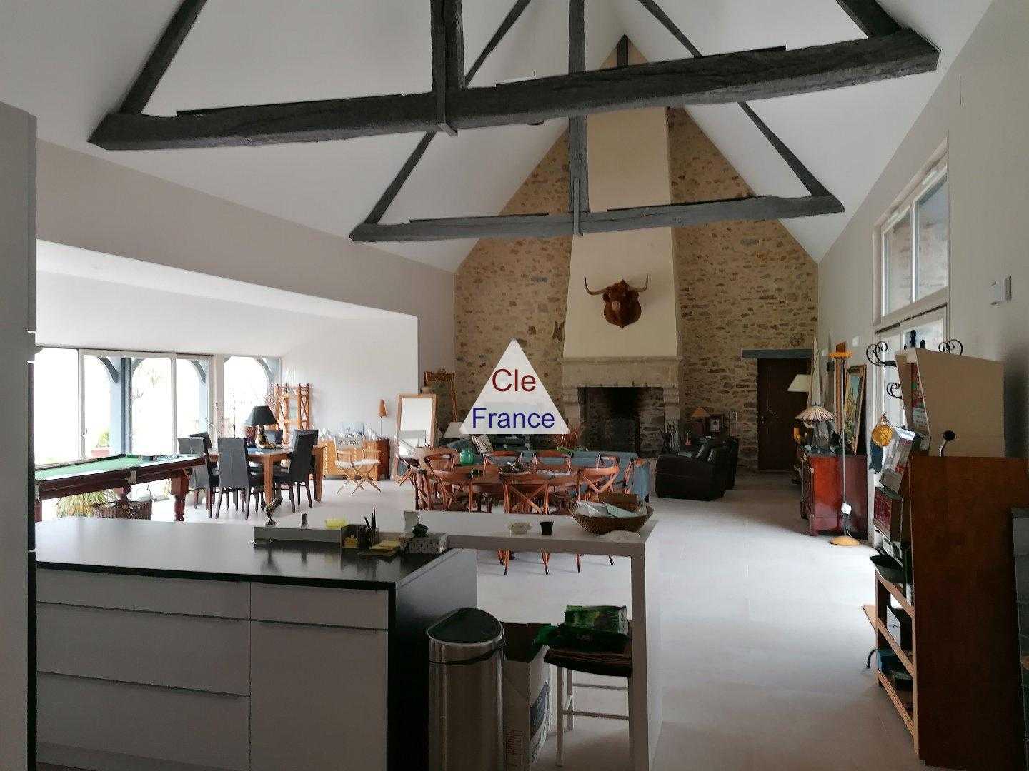 Talo sisään Argentré-du-Plessis, Bretagne 11978204