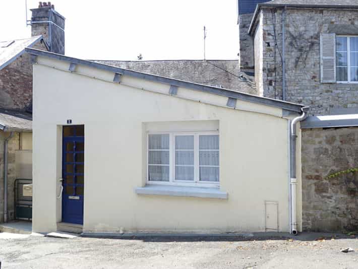 rumah dalam Mortain, Normandie 11978307