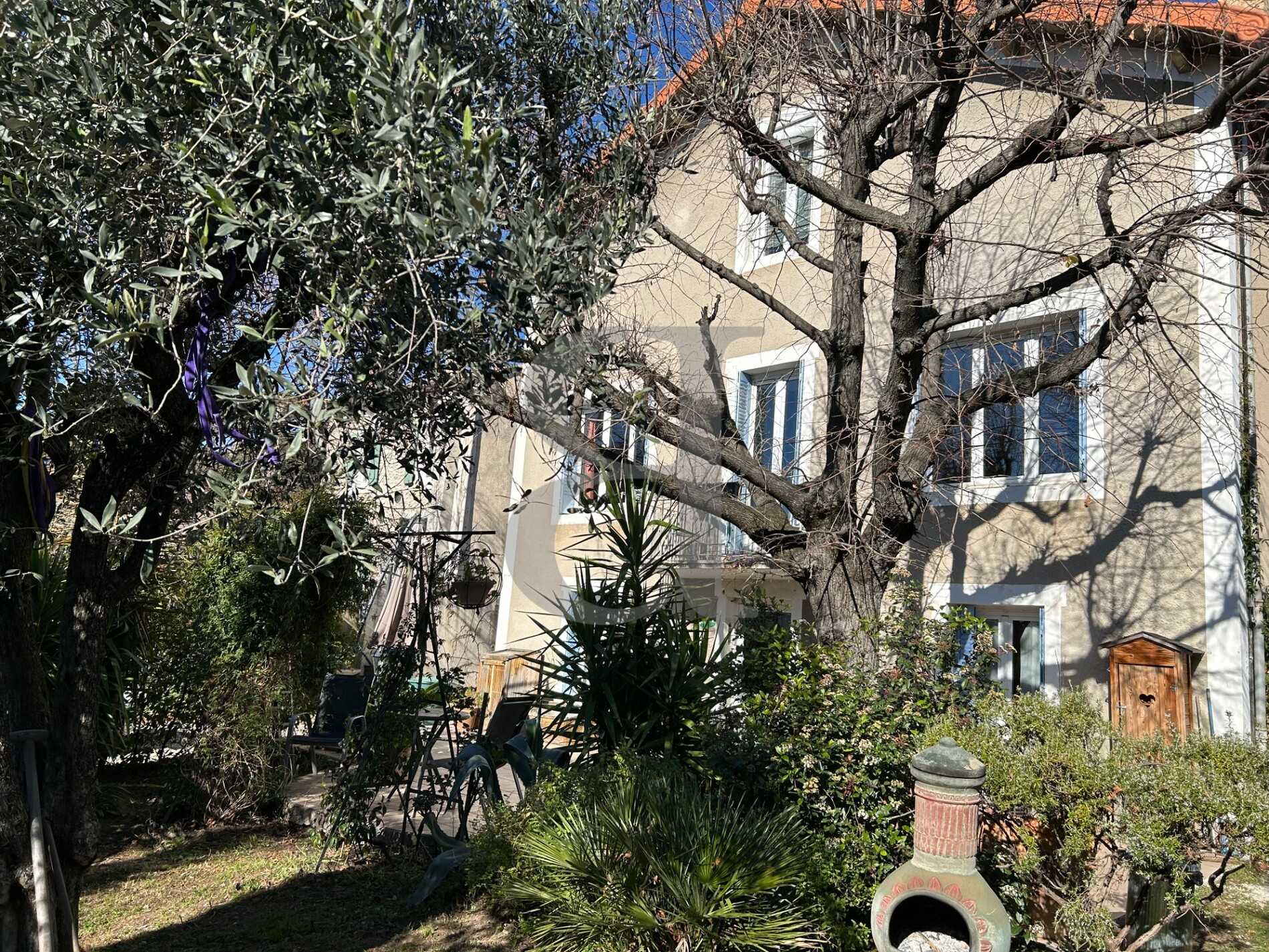 σπίτι σε Nyons, Auvergne-Rhône-Alpes 11978411