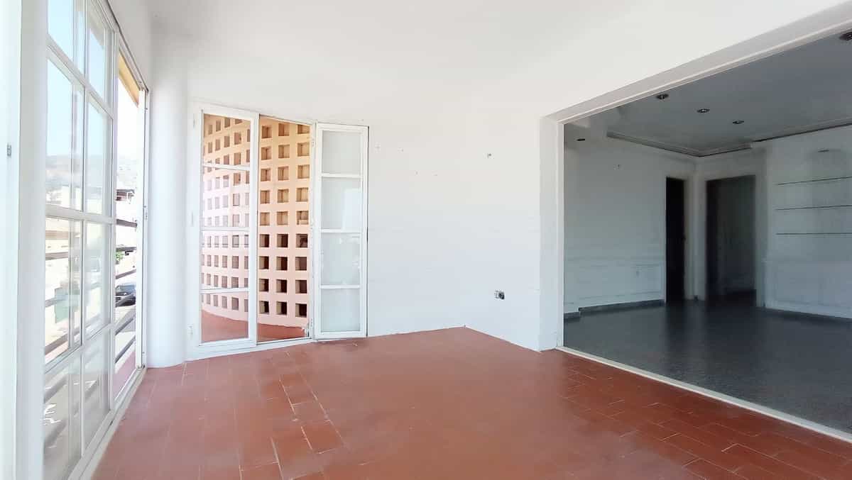 公寓 在 Benalmádena, Andalucía 11979033