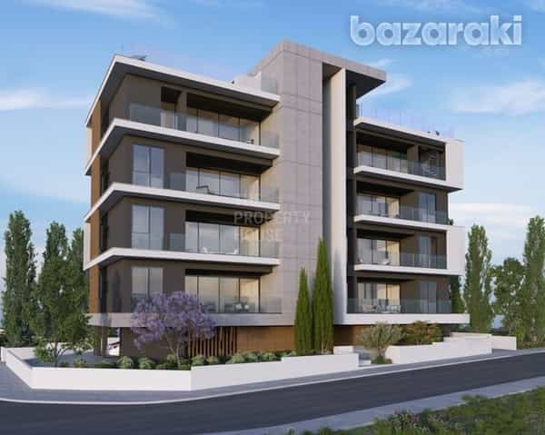 Condominium in Mesa Geitonia, Limassol 11979395