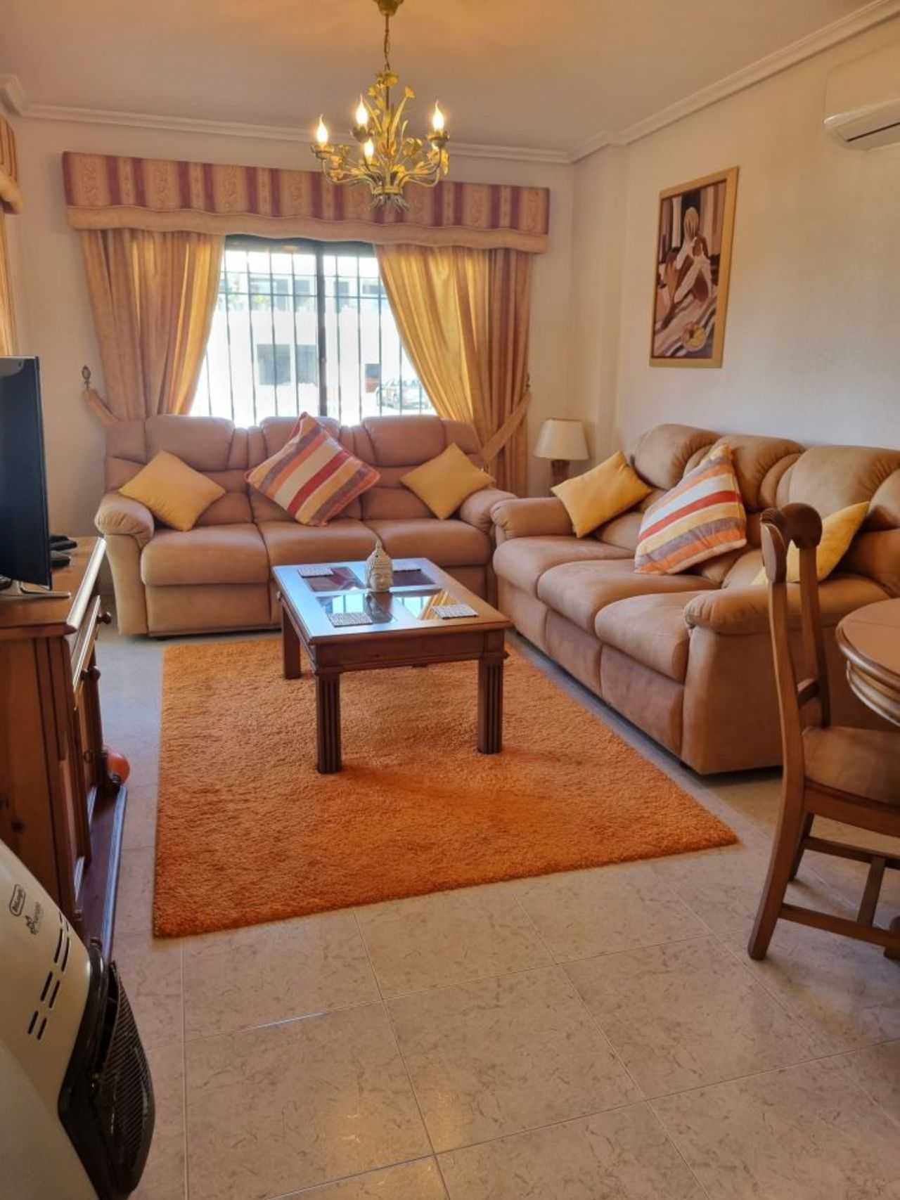 公寓 在 Orihuela, Valencian Community 11980582