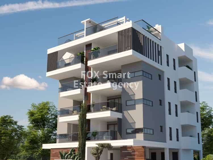 Condominium in Larnaca, Larnaka 11980649