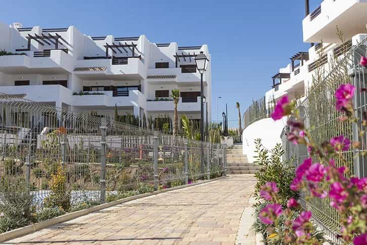 Condominium in Almeria, Andalusia 11980693