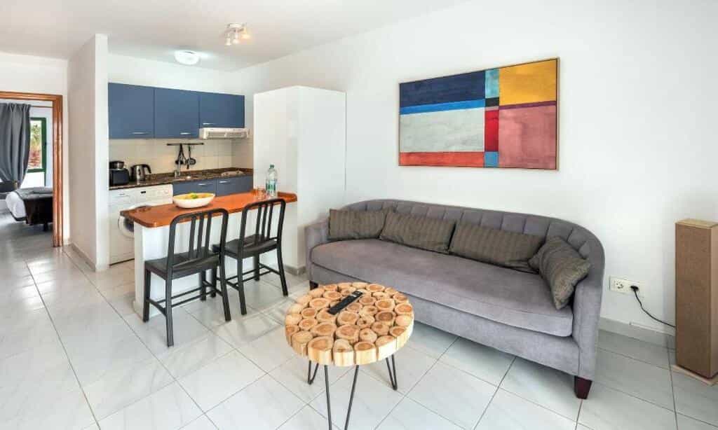 Condominium in Arrecife, Canary Islands 11981113