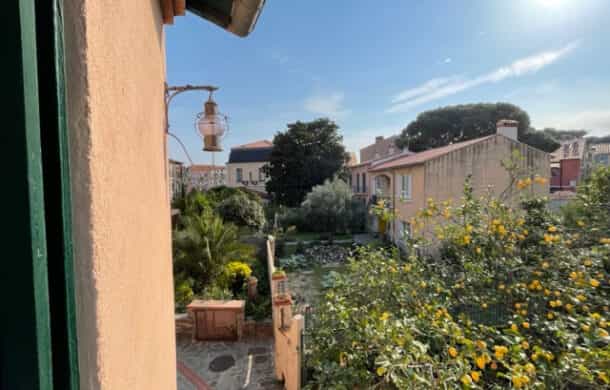 Dom w Collioure, Oksytania 11981303