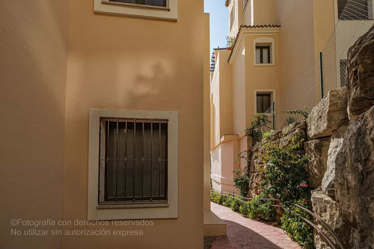 Kondominium dalam Estepona, Andalucía 11982033