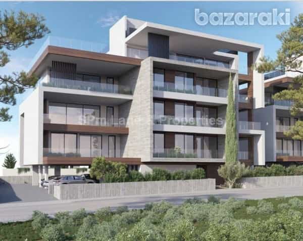 Condominium in Agios Athanasios, Lemesos 11982830