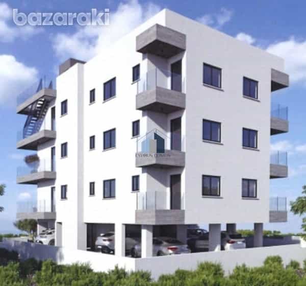 Condominium in Agios Athanasios, Lemesos 11983703