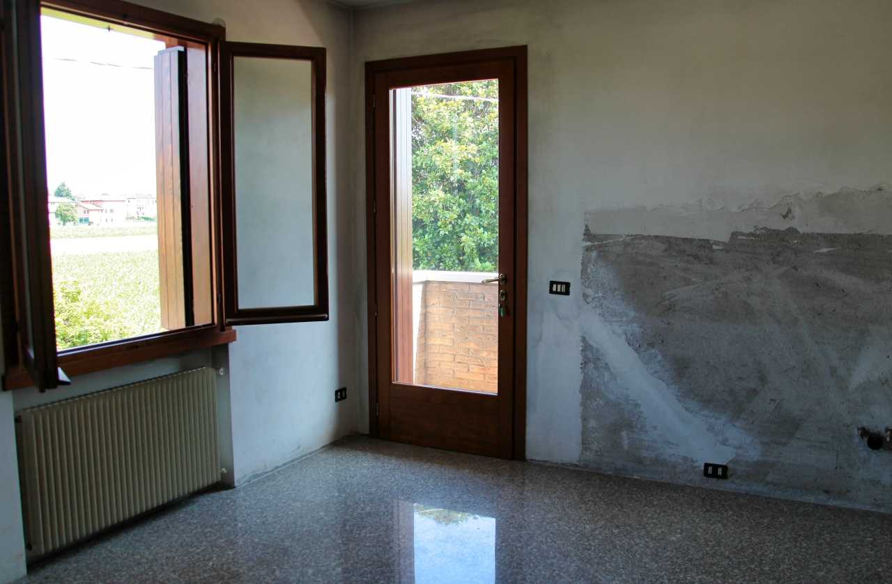 Hus i Cittadella, Via Papa Luciani 11983888