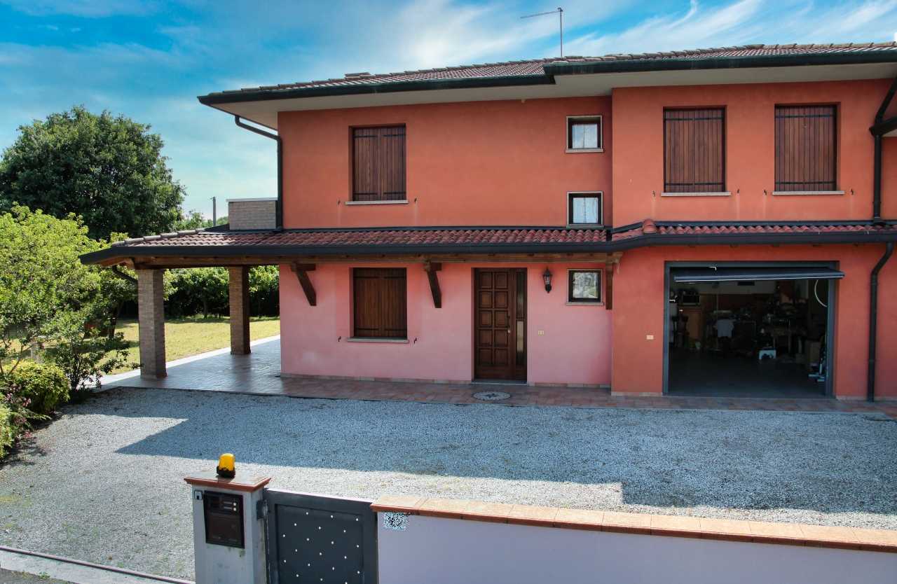 rumah dalam Cittadella, Via Papa Luciani 11983888
