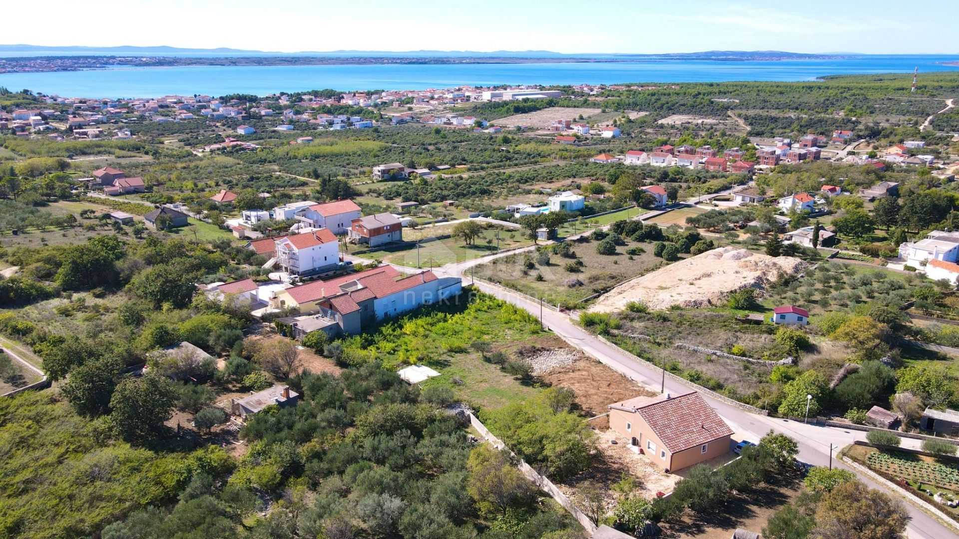 Hus i Vrsi, Zadarska županija 11983967