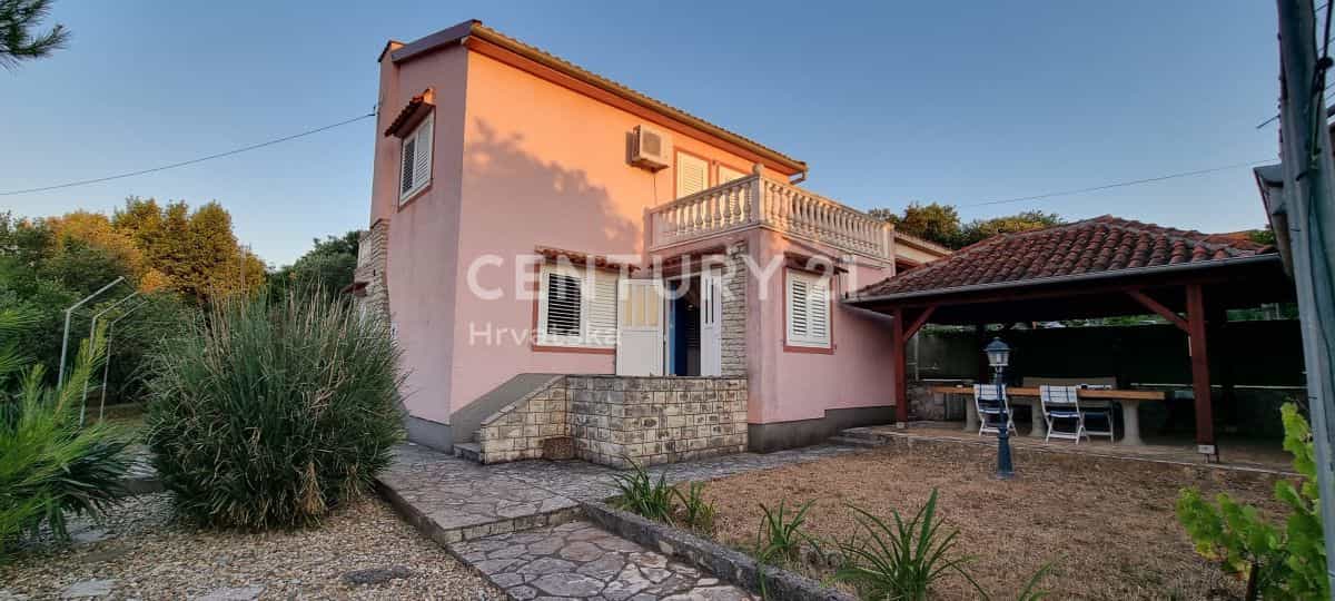 House in Tkon, Zadarska Zupanija 11984052