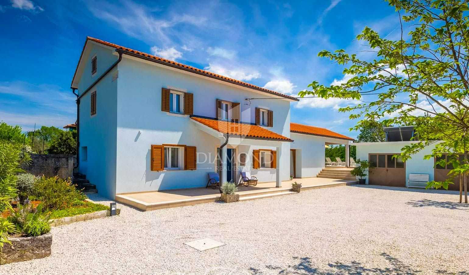Huis in Kanfanar, Istarska Zupanija 11984101