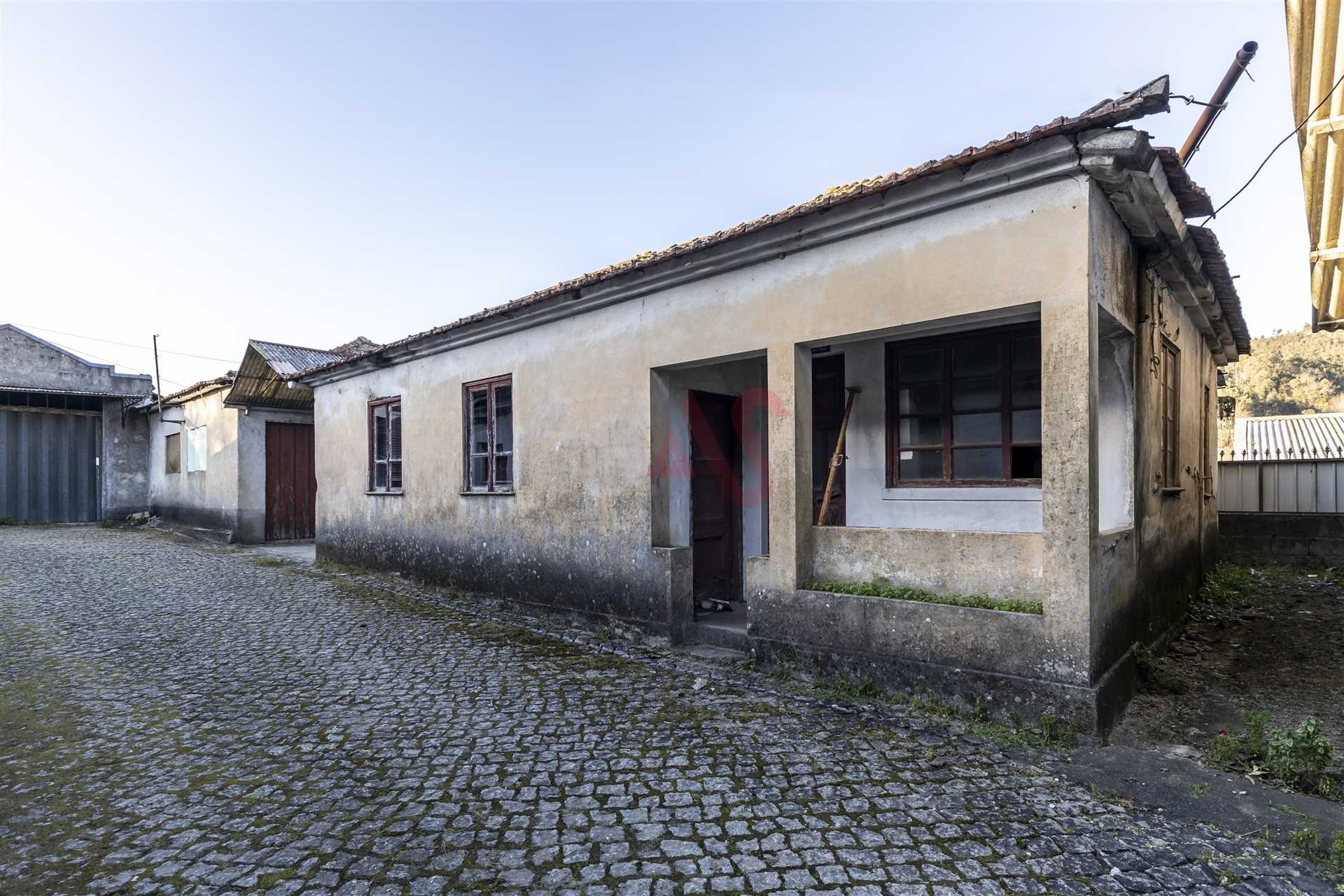 Talo sisään , Porto District 11984458