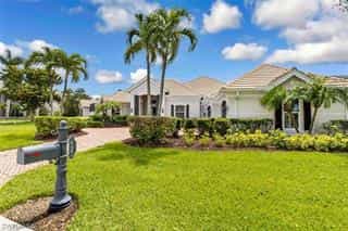 Condominium in Fort Myers, Florida 11987452