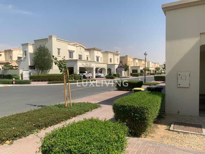 House in Dubai, Dubai 11987639