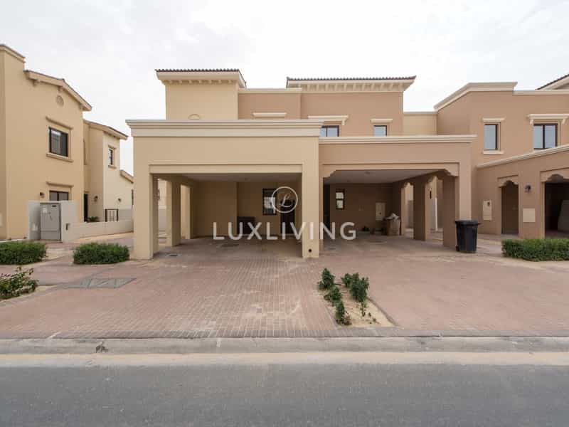 Residential in Dubai, Dubai 11987640