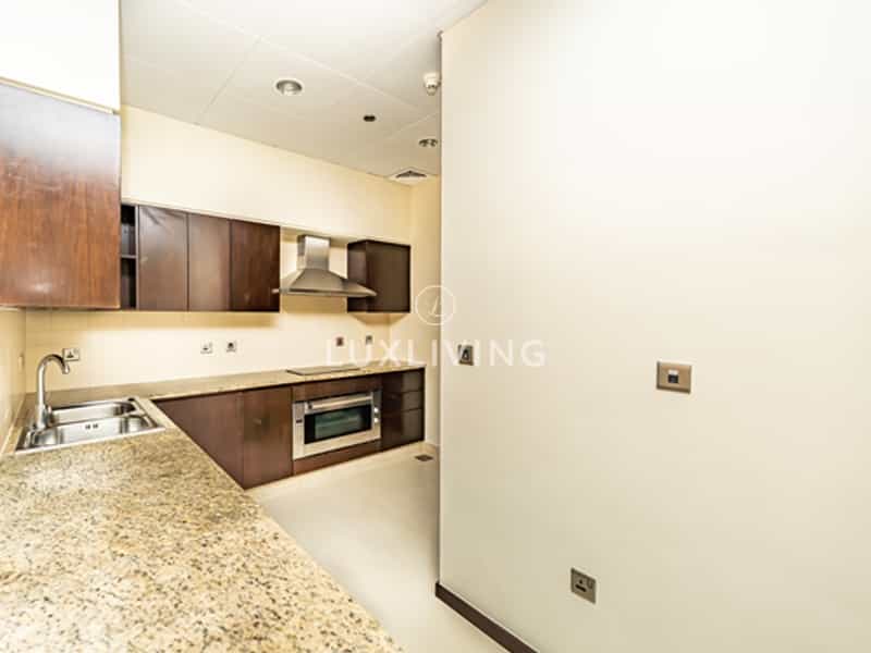 Condominium in دبي, دبي 11987693
