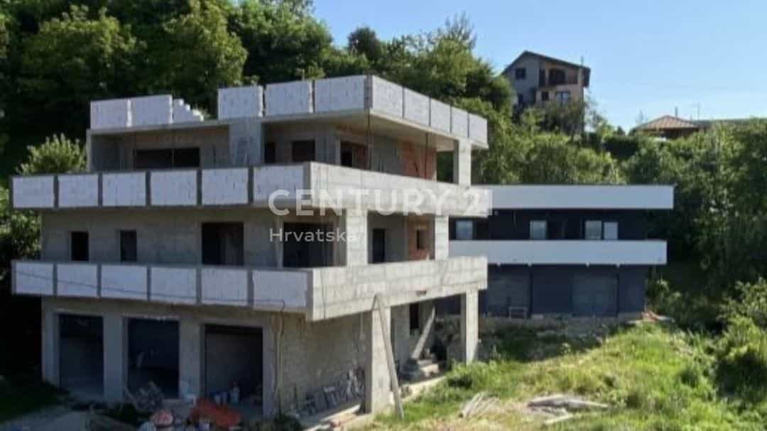 Condominium in Dolje, Zagreb, Grad 11988078