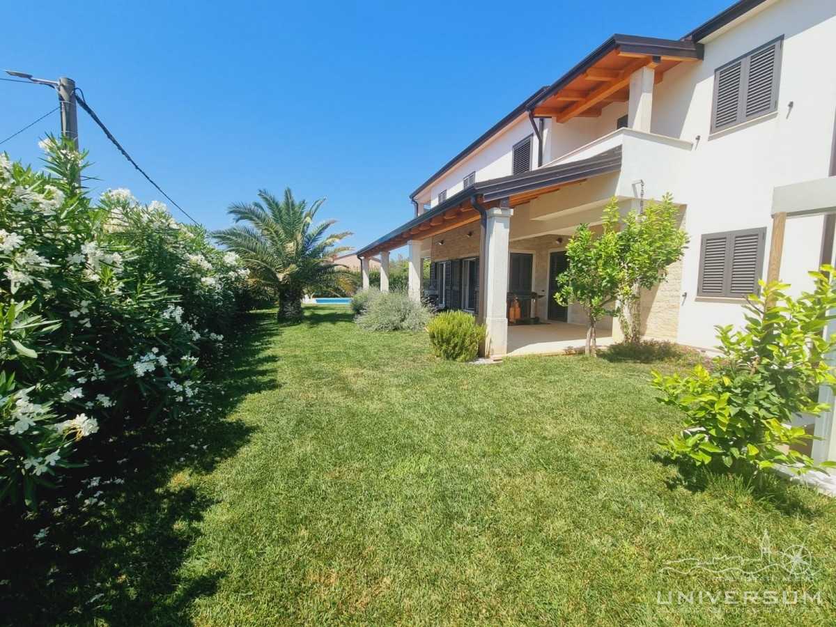casa en Novigrad, Istria County 11988306