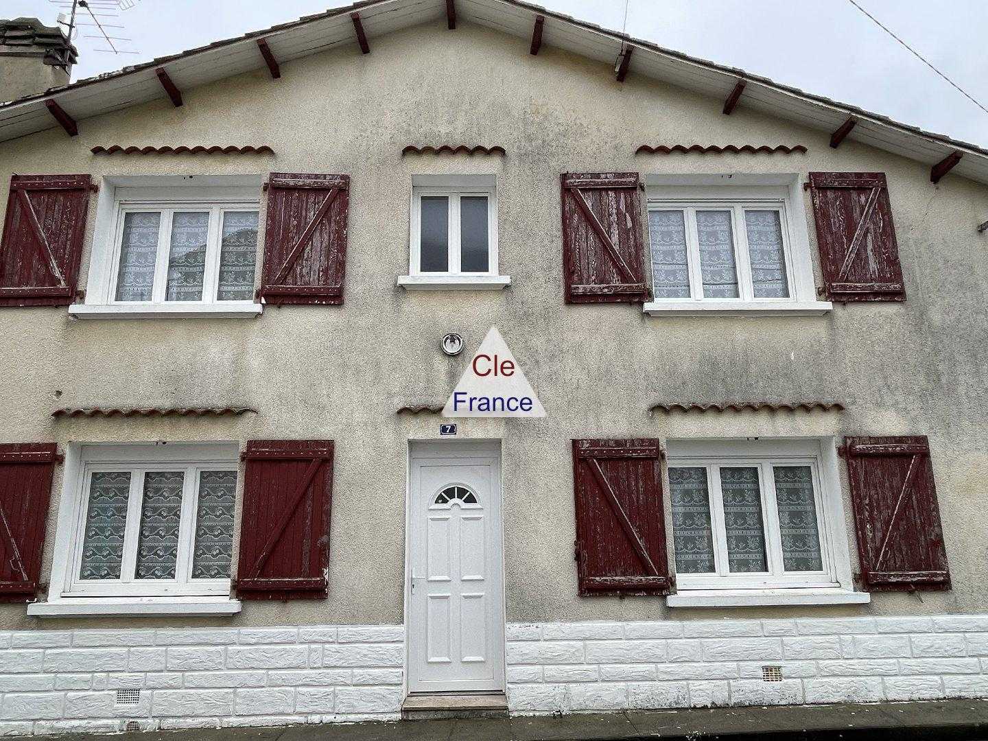 Talo sisään Samppanja-Vigny, Nouvelle-Aquitaine 11988711
