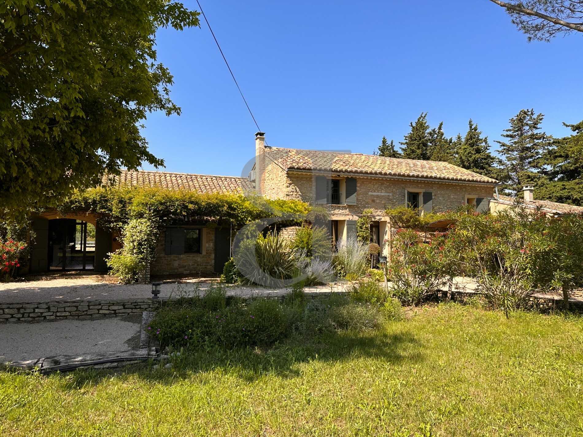Casa nel Vaison-la-Romaine, Provenza-Alpi-Costa Azzurra 11988921