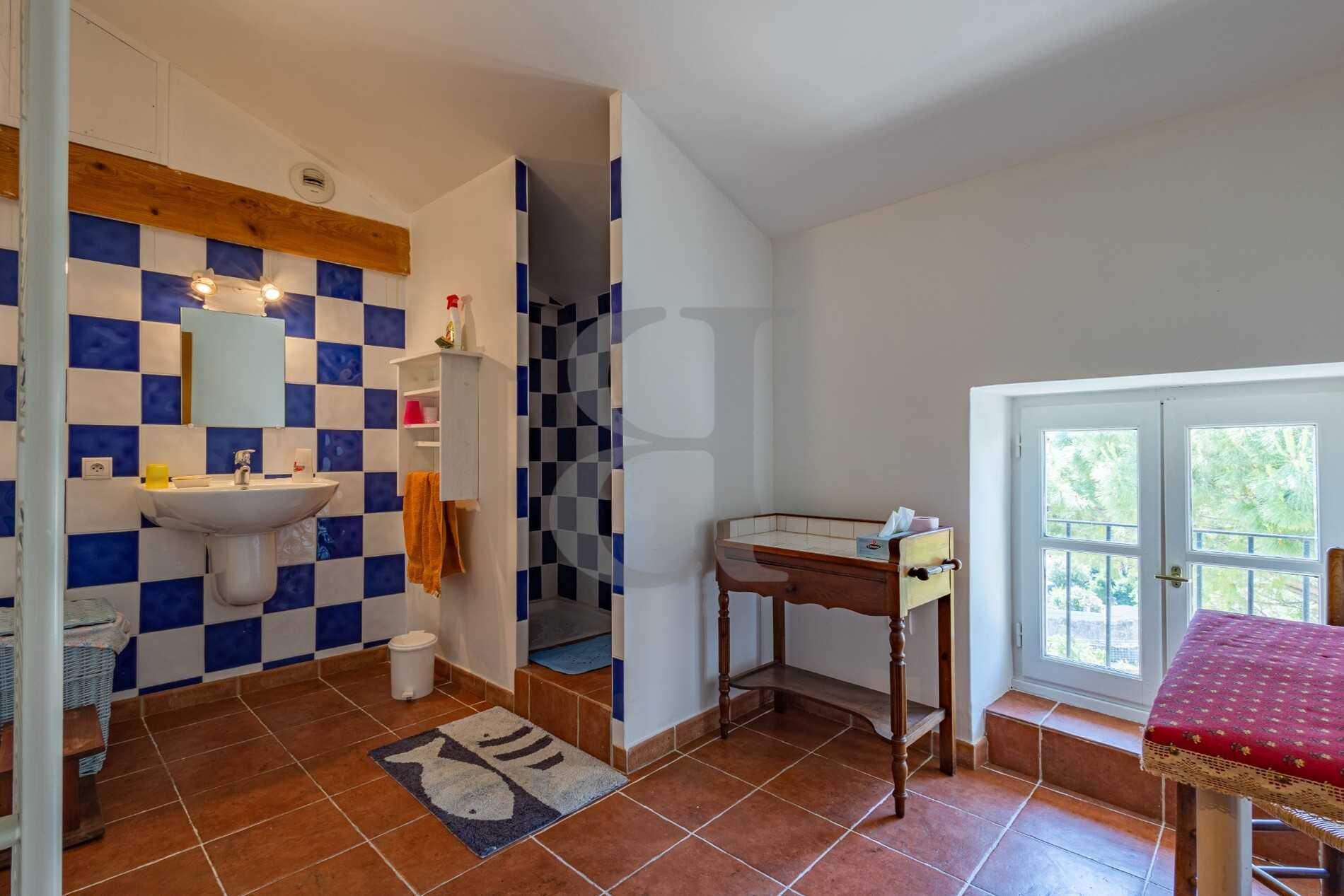Huis in Visan, Provence-Alpes-Côte d'Azur 11988939