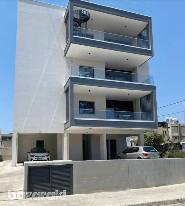 Talo sisään Limassol, Limassol 11989618