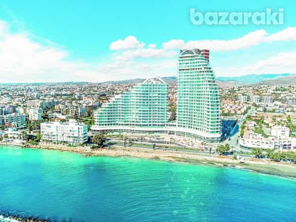 Condominium in Trachoni, Limassol 11990021