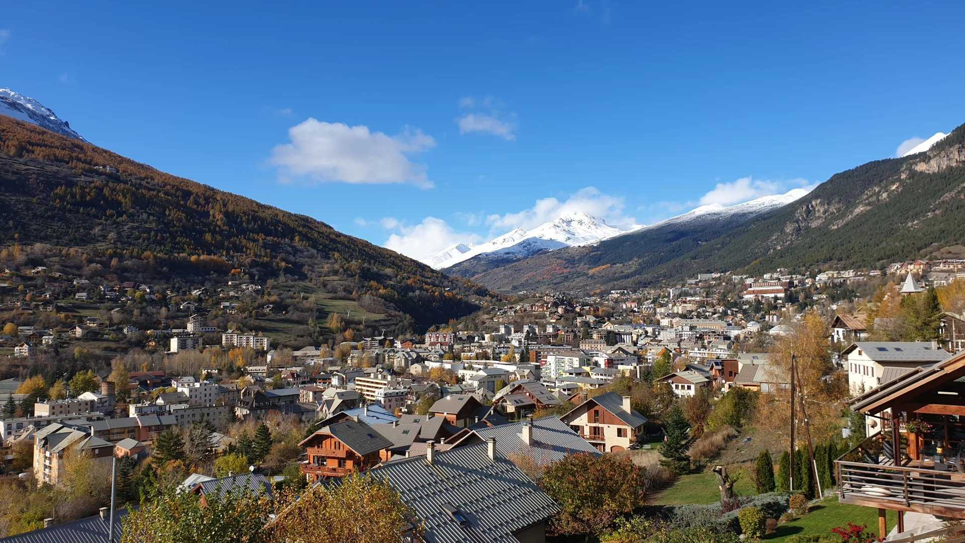 Condomínio no Briançon, Hautes-Alpes 11990178
