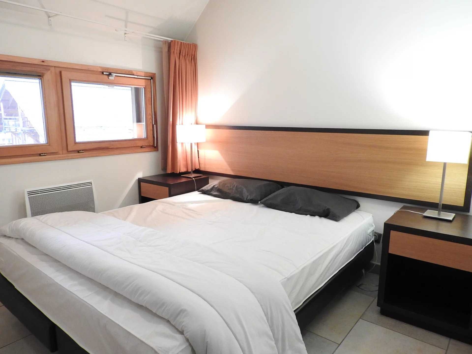 公寓 在 圣查弗里, 普罗旺斯-阿尔卑斯-蓝色海岸 11990191