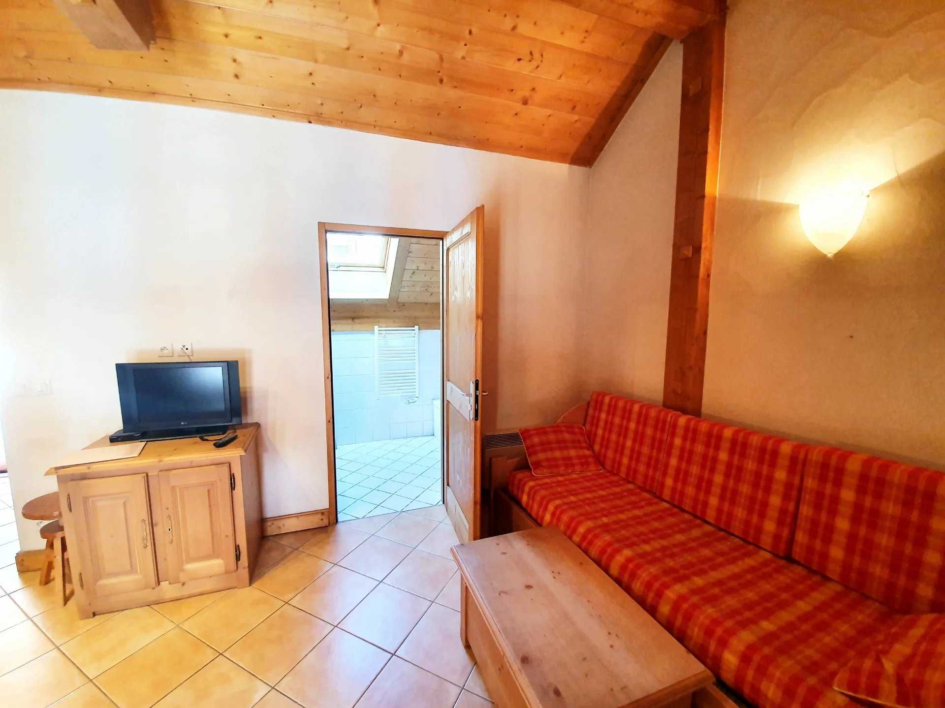 Квартира в La Motte-Servolex, Auvergne-Rhone-Alpes 11990203