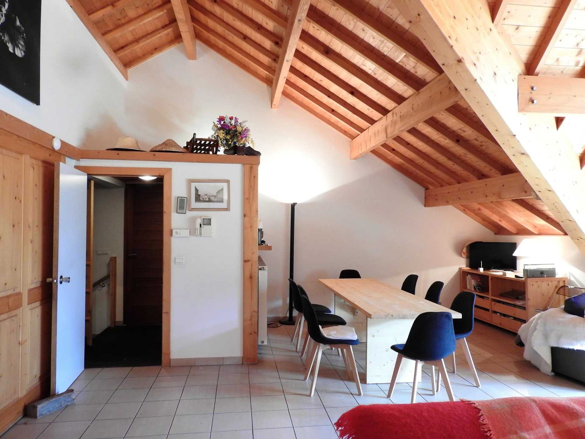 rumah dalam Saint-Chaffrey, Provence-Alpes-Cote d'Azur 11990237