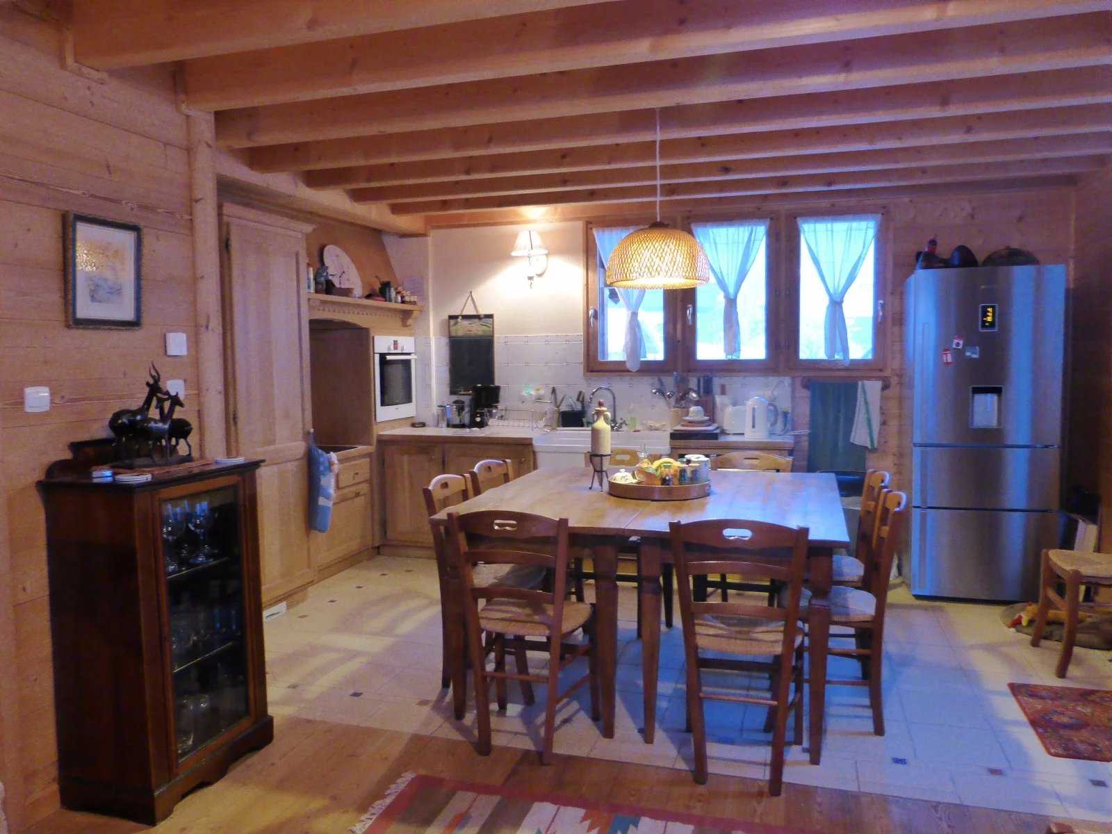 σπίτι σε Saint-Chaffrey, Provence-Alpes-Cote d'Azur 11990255