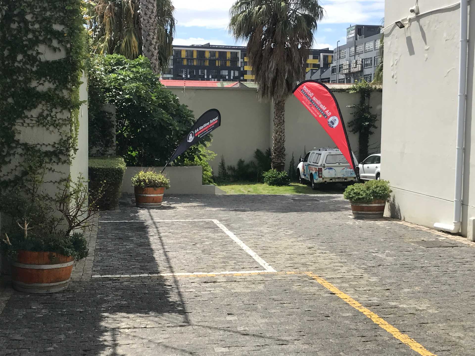 Büro im Cape Town, 31 Victoria Road 11990417