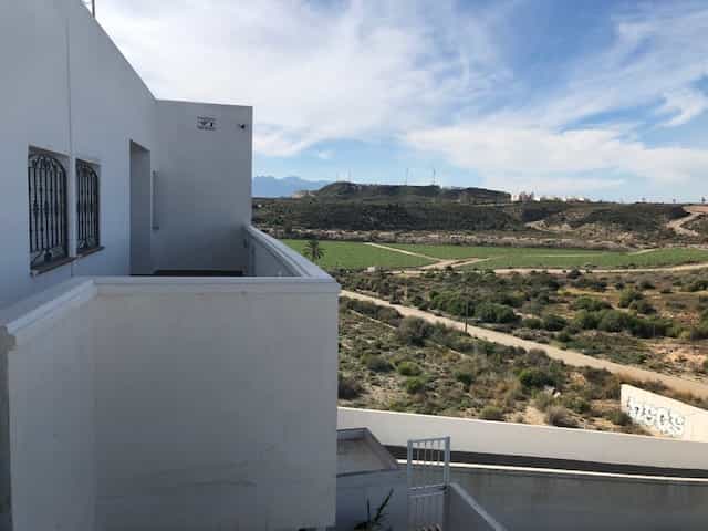 Кондоминиум в Antas, Andalucía 11990446