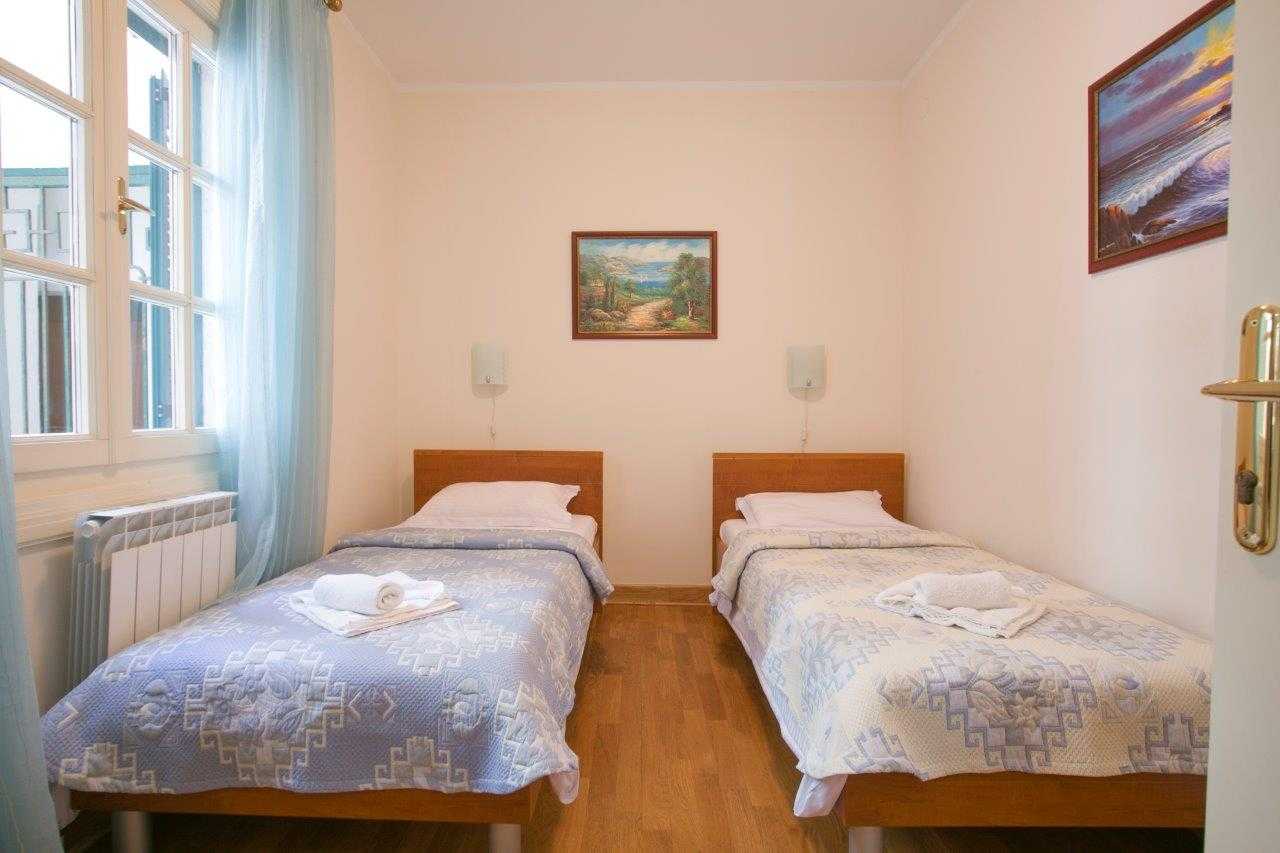 Квартира в Sveti Stefan, Budva Municipality 11991018