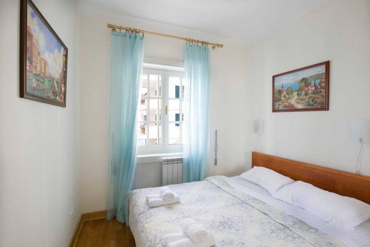 Квартира в Sveti Stefan, Budva Municipality 11991018