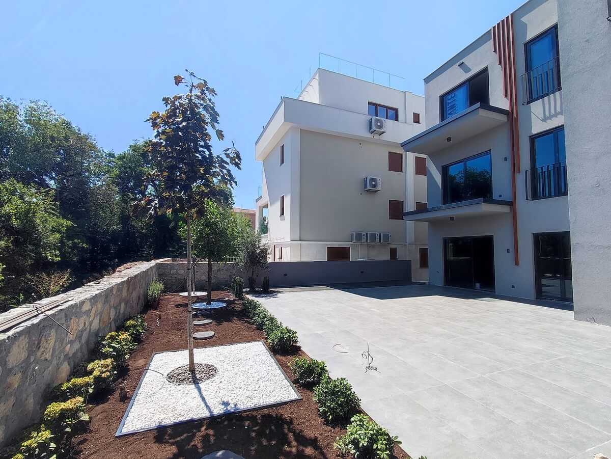 Condominium in Tivat, Tivat Municipality 11991061