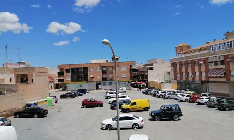 Condominium in Pilar de la Horadada, Valencia 11991202