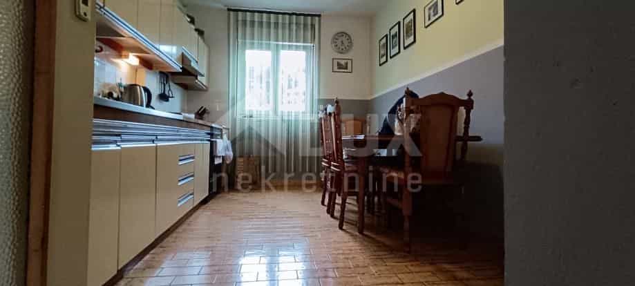 Квартира в Туран, Приморсько-Горанська жупанія 11991303