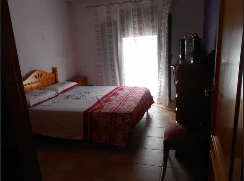 σπίτι σε Guadassuar, Comunidad Valenciana 11991323