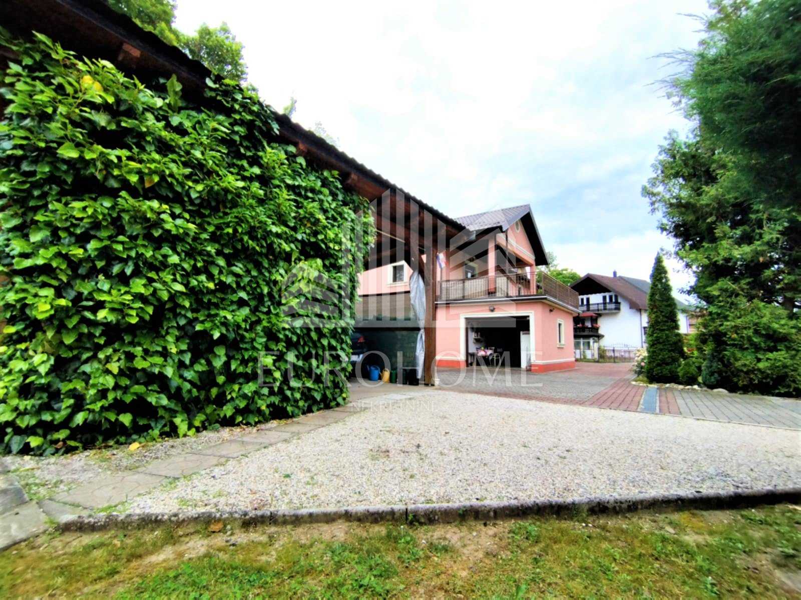 Casa nel Cucerje, Zagreb, Grad 11992103