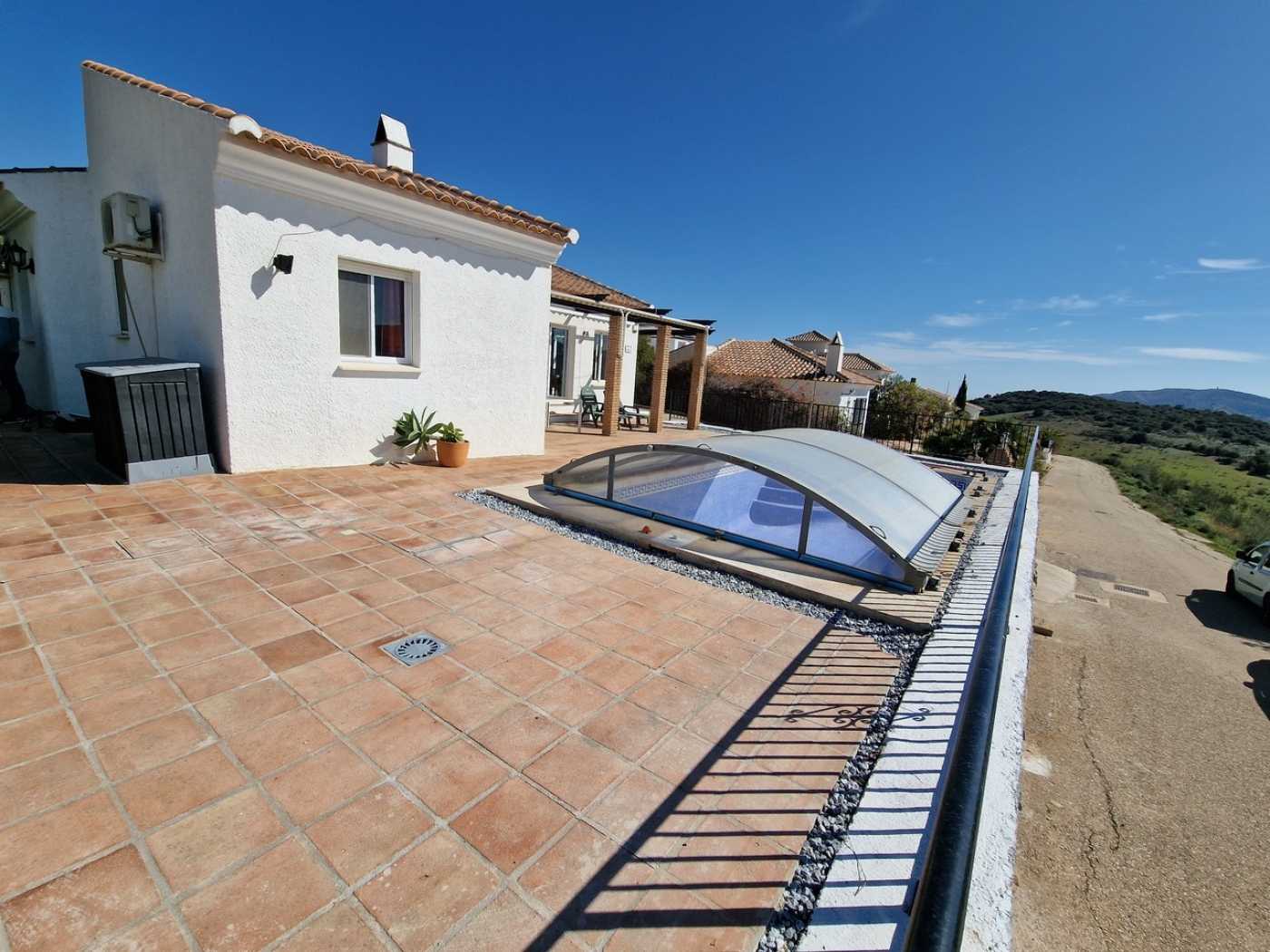 σπίτι σε Viñuela, Andalusia 11992132